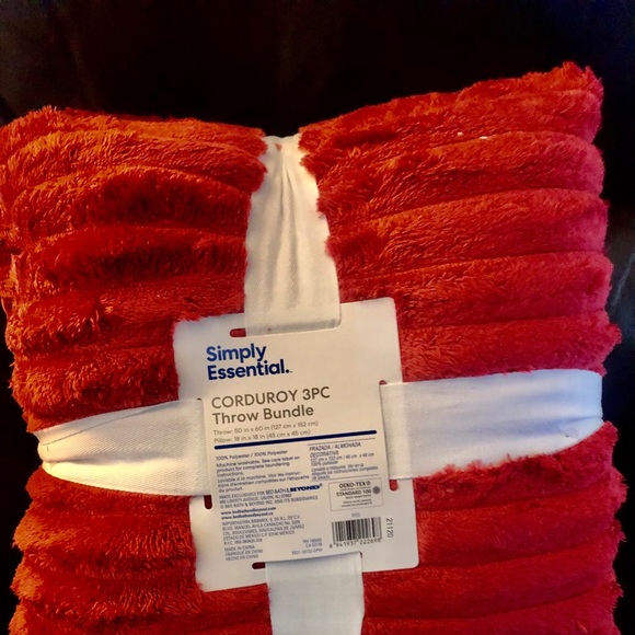 Simply Essential Corduroy 3pc THROW BUNDLE, real stuff so soft - Picture 3 of 4
